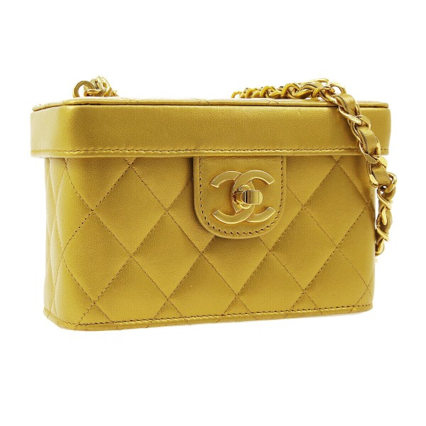 CHANEL Quilted CC Vanity Chain Shoulder Bag Purse Gold Leather